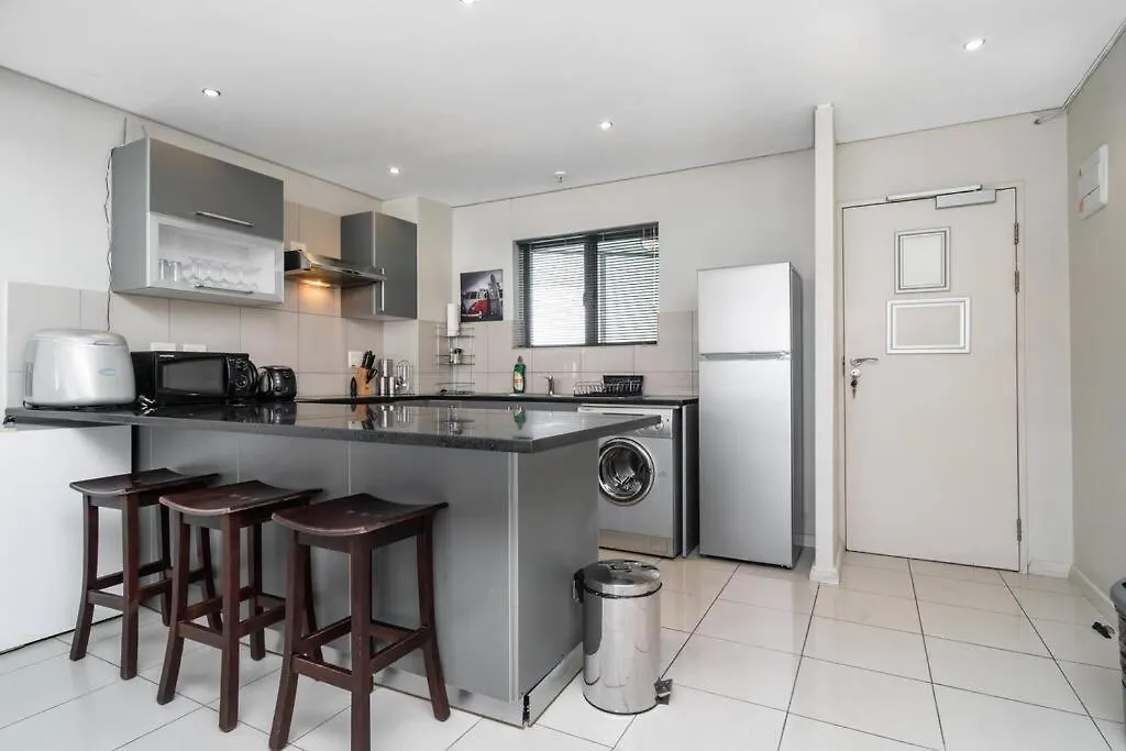 2 Bedroom - Nightlife Explorer Le Cap 0*,  Afrique du Sud